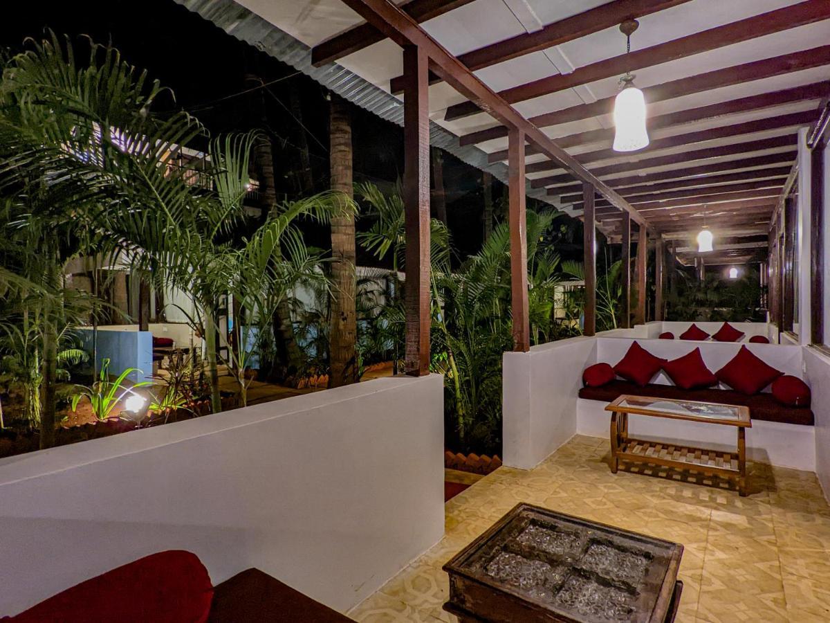 Hotel De Soul Sante Morjim Goa Exterior foto