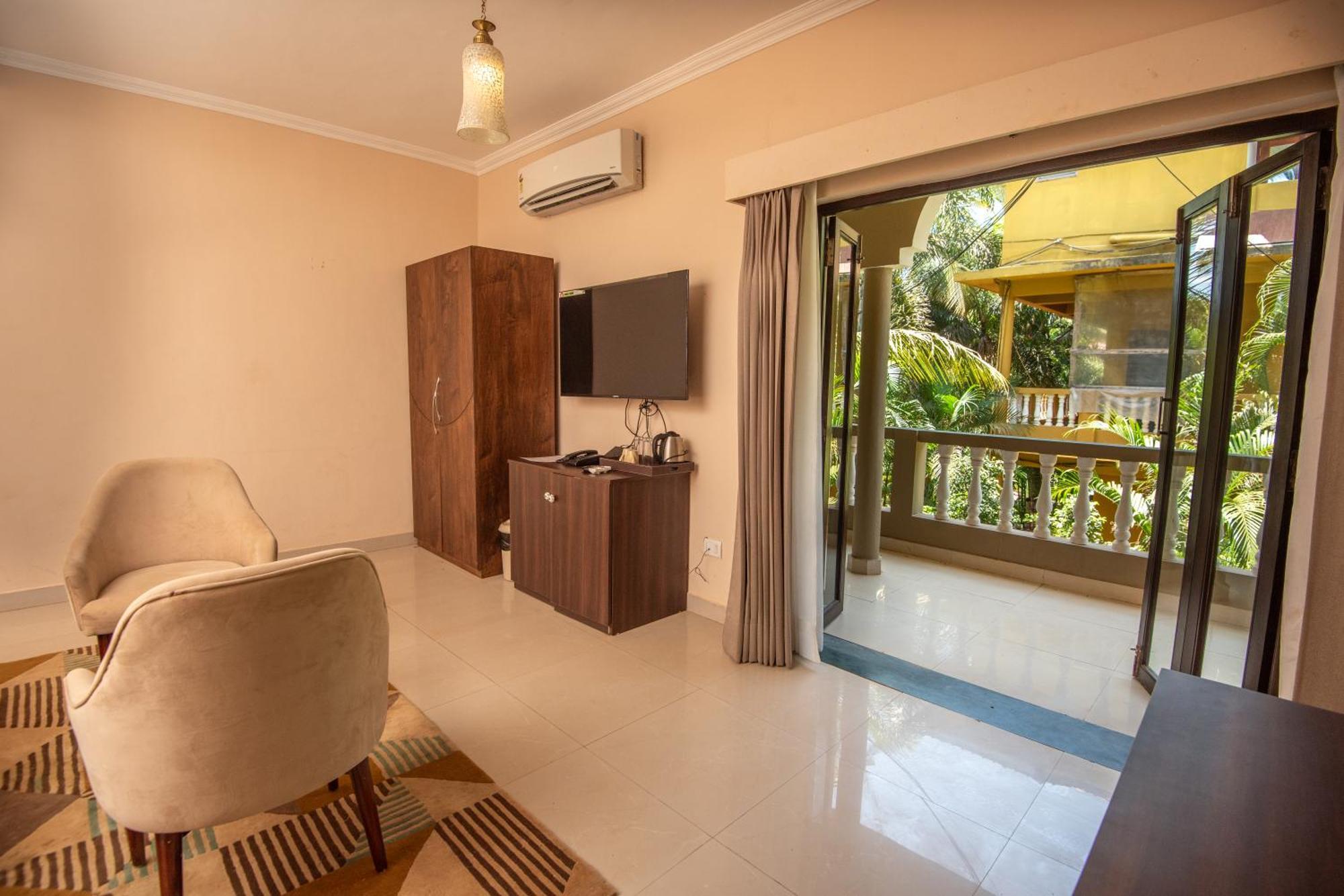 Hotel De Soul Sante Morjim Goa Exterior foto