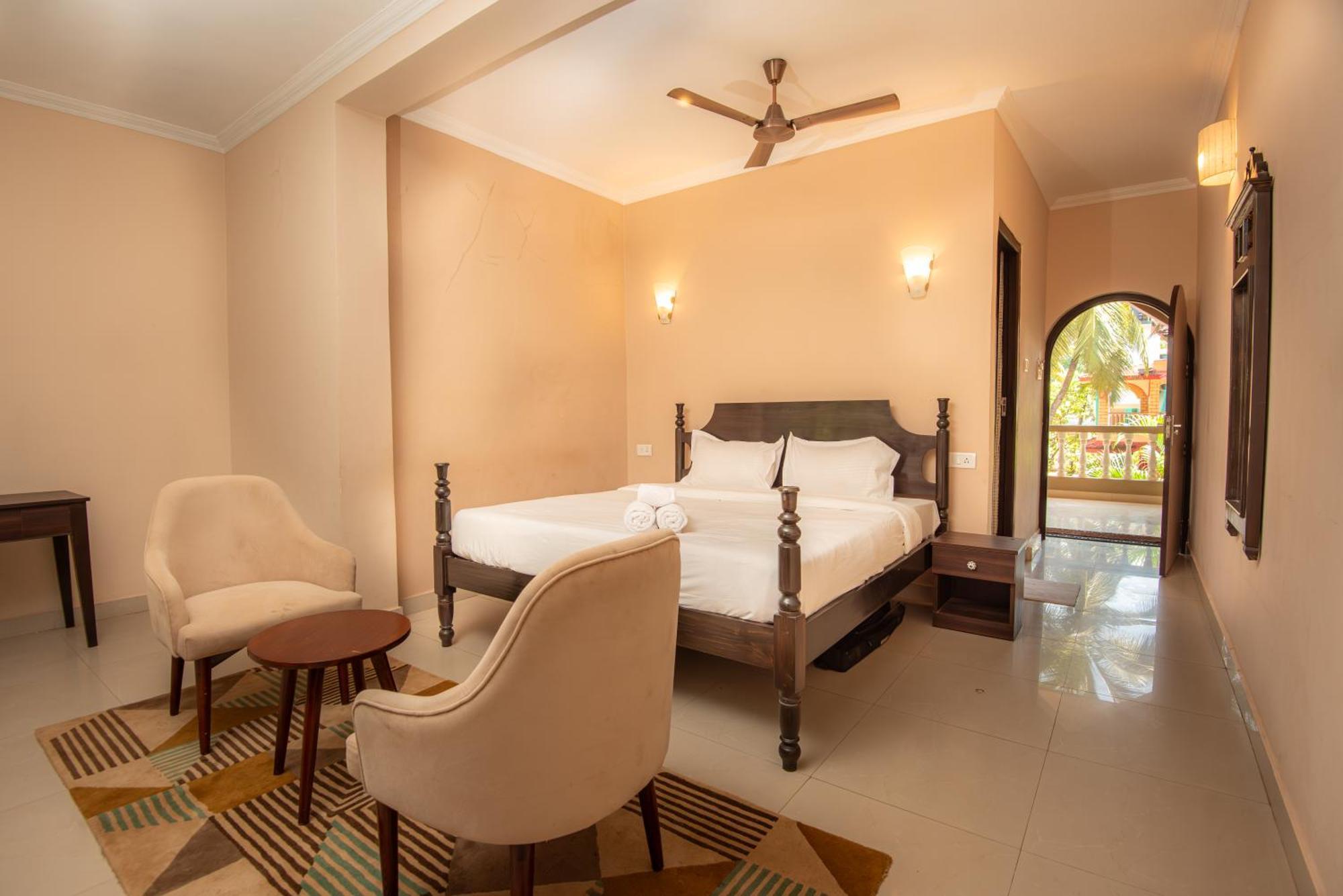 Hotel De Soul Sante Morjim Goa Exterior foto